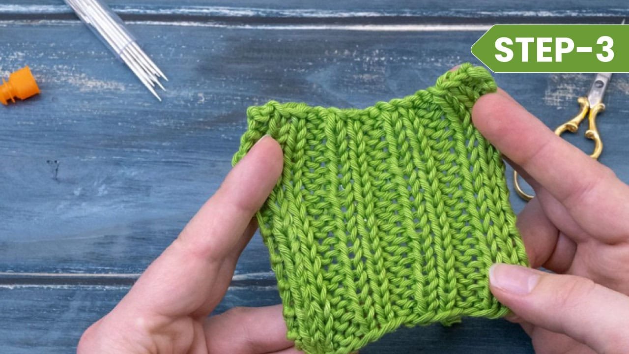 How to Weave in Ends in Knitting [ 8 Ways ]